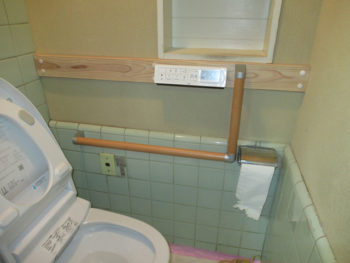 大和市の補助金リフォーム　トイレ・お風呂に手すりを K様邸